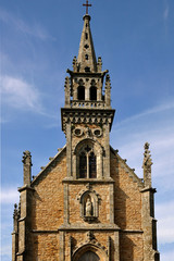 Fototapeta na wymiar Church of Auray in France