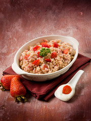 risotto with strawberries and cream sauce