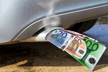 Autofahren ist teuer...