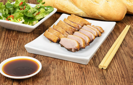 Vit Hom Khoi - Vietnamese Tea Smoked Duck Breasts