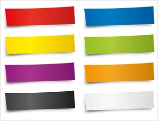 Cartouches Post-It de plusieurs couleurs pour noter des messages importants © pict rider