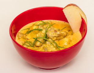 Yellow Curry Chicken (Massaman Curry Chicken)