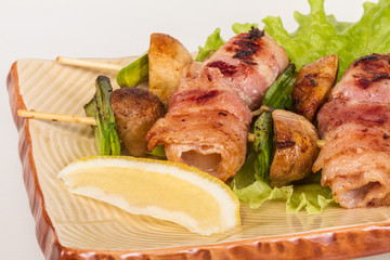 Bacon wrapped grilled Scallops with mushrooms and bacon