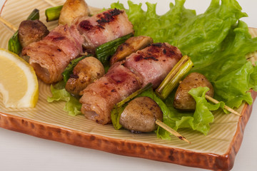Bacon wrapped grilled Scallops with mushrooms and bacon