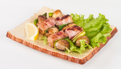 Bacon wrapped grilled Scallops with mushrooms and bacon