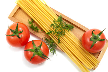 Spaghetti and tomato