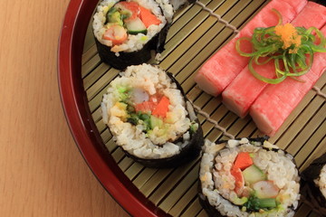 Maki sushi.