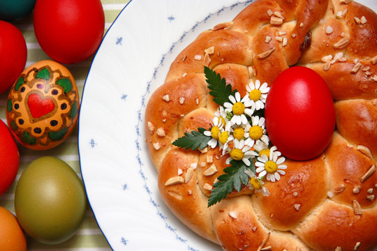Osterkranz & Ostereier