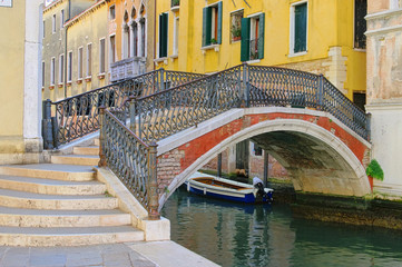 Fototapeta na wymiar Venedig Kanal - Venice canal 06