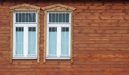 Fototapeta na wymiar okno stary drewniany dom