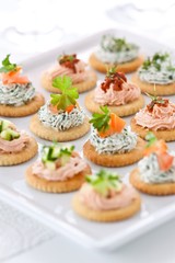 Finger food: Cream cheese cracker