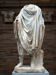 ESTATUA ROMANA