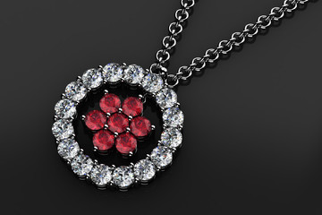 The beauty diamond pendant