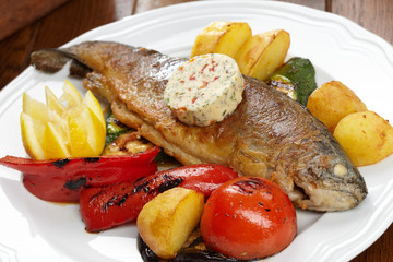 fish with vegetables