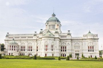 Obraz premium The Ananta Samakhom throne hall in thailand