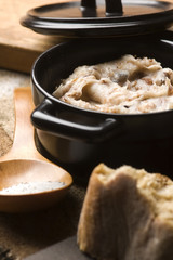 Lard with cracklings