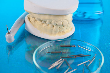 Fototapeta na wymiar Narzędzia dentystyczne