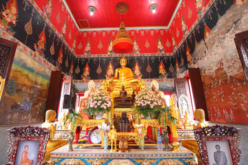 The buddha Inside the temple.