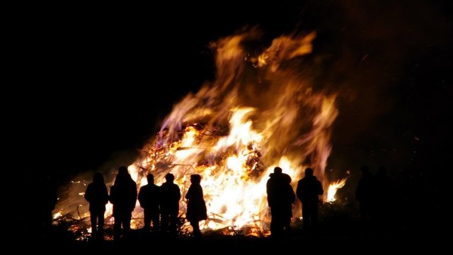 Osterfeuer vid 01