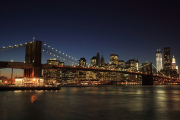 Fototapeta na wymiar Brooklyn Bridge and Lower Manhattan at twilight.