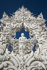 Fototapeta na wymiar wat rong khun in thailand