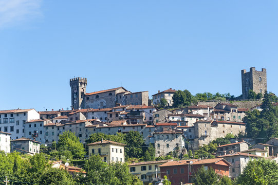 Ghivizzano (Lucca), medieval town