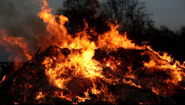 Osterfeuer