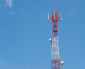 Telecommunications tower