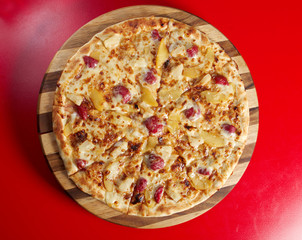 Pizza sweet with strawberries