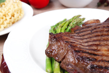 roast beef fillet and pasta