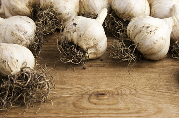 garlic on rough chopping board