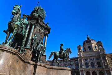 Obraz premium Vienna - Empress Maria Theresia Monument