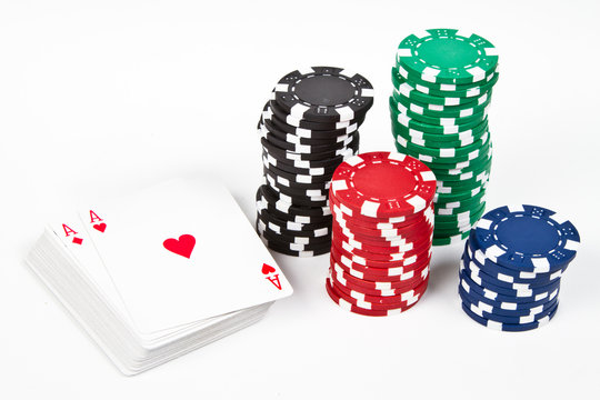 Set of chips and cards