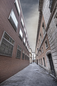 Fototapeta Calle estrecha