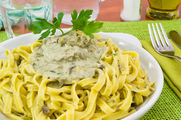 Fettuccine con crema di carciofi