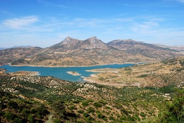 Fototapeta na wymiar Lake, Zahara de la Sierra, Andaluzja, Hiszpania ? Arena Photo UK