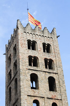 Campanario del monasterio de Ripoll