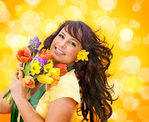 hüpsches Mädchen mit Frühlingsblumen / it's spring 7