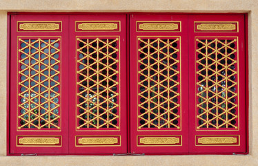 Fototapeta na wymiar Traditional Chinese temple window