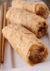 spring roll and chopsticks