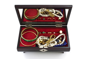 open jewelry box with jewels