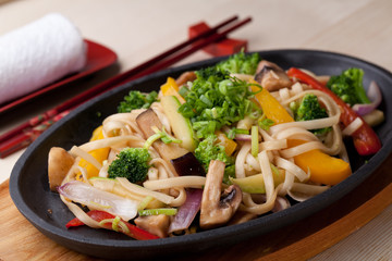 Udon with vegetables