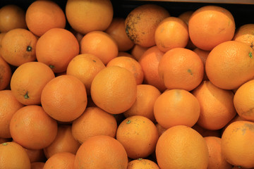 Pile of fresh oranges