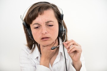 Il business woman with throat pain