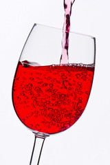 Rotwein Glas in Gegenlicht