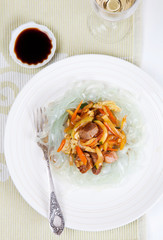 Bean noodles with pork and vegetables