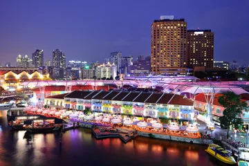 Zelfklevend Fotobehang Singapore stad bij nacht © leungchopan