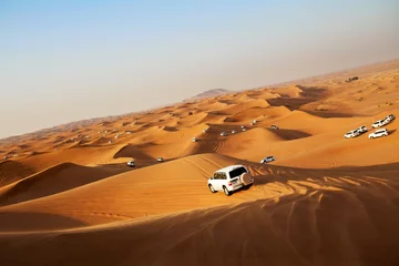 Papier Peint photo Dubai Safari dans un désert