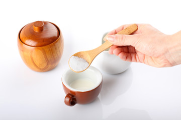 Pour the sugar in milk