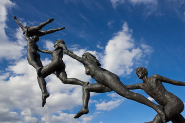 Statues jumping